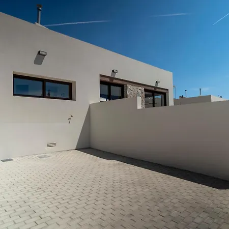 Maison Neuve Avec Piscine Villa